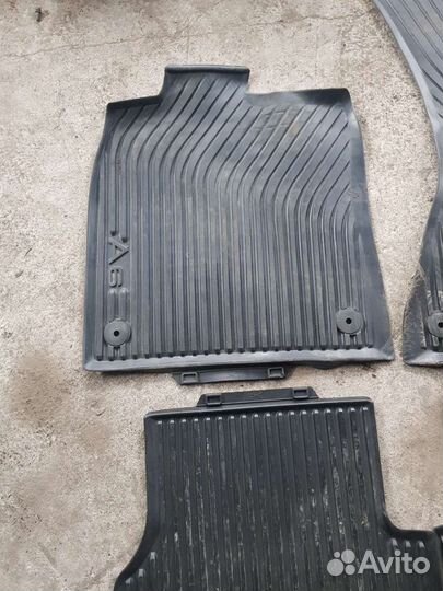Ауди Алроуд А6-С7.Комплект ковриков