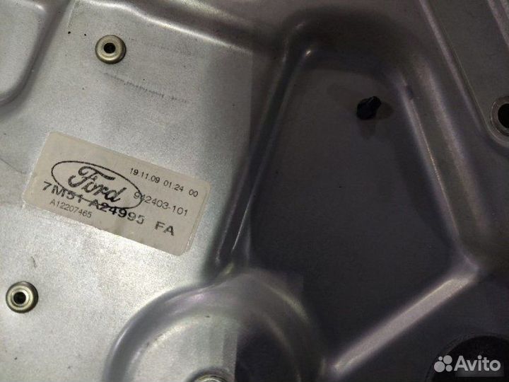 Стеклоподъемник задний левый Ford Focus 2