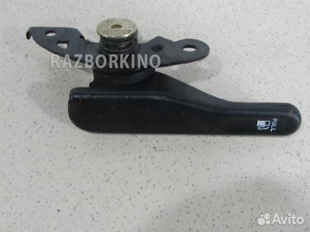 Ручка открывания лючка бензобака