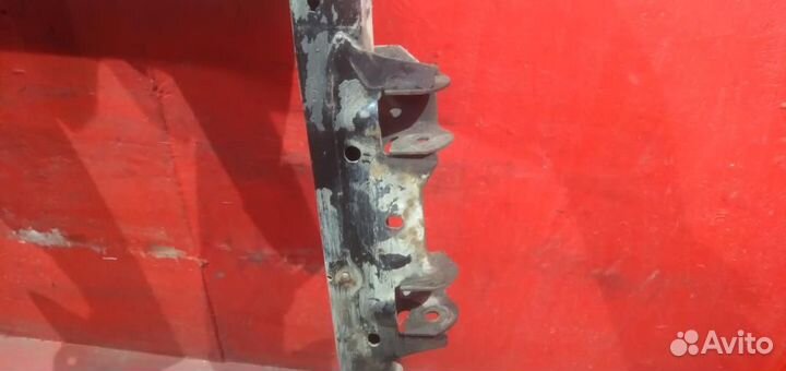 Сандеро подрамник с деф. Renault Sandero 1