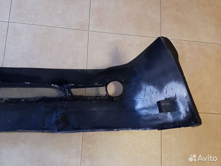 Передний бампер мерседес 210