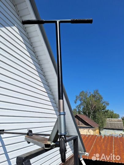 Трюковой самокат стрит