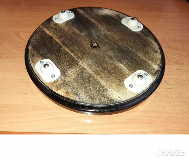 Подставка для напольных цветов