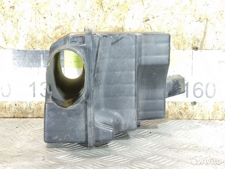 Резонатор воздушного фильтра Suzuki Liana 2001-200