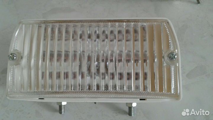 Светильник противотуманный