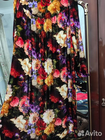 Платье женское