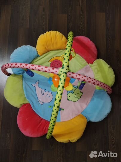 Развивающий коврик