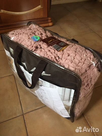 Чехол на диван и кресла с подлокотниками