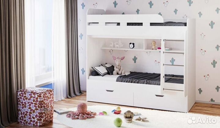Детская двухъярусная кровать