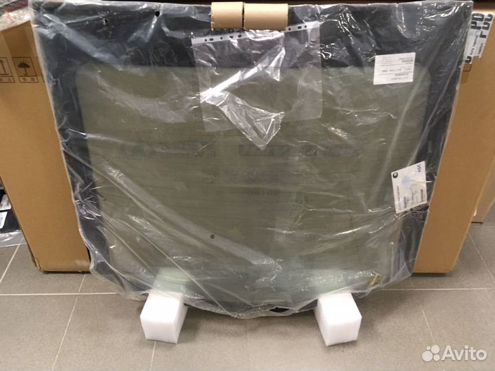 Стекло крышки багажника Opel vectra B