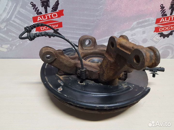 Кулак передний правый Renault Kaptur 1 H4M 2020