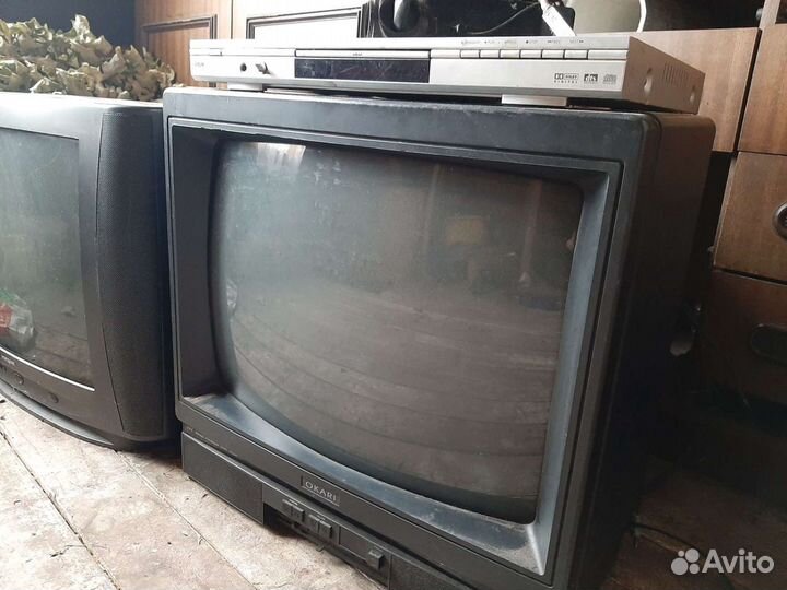 Продам телевизор бу