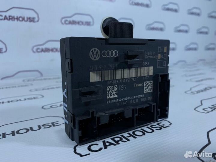 Блок управления дверьми передний левый Volkswagen