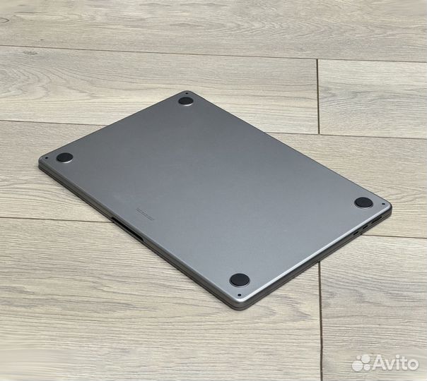 Apple MacBook Air 15 (2023, M2) 8/256 Space gray