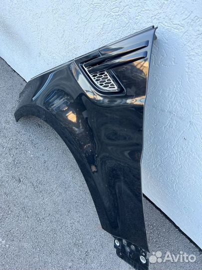 Крыло переднее левое Land Rover Range Rover Sport