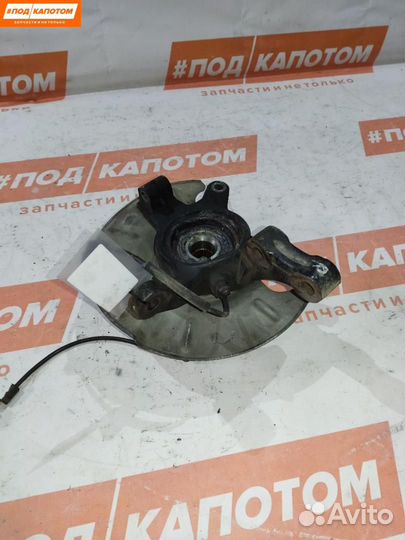 Кулак передний правый Suzuki SX4 2007