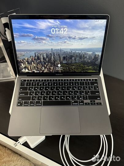 Apple macbook air 13 2020 m1 8gb 256