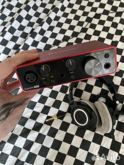 Наушники + звуковая карта