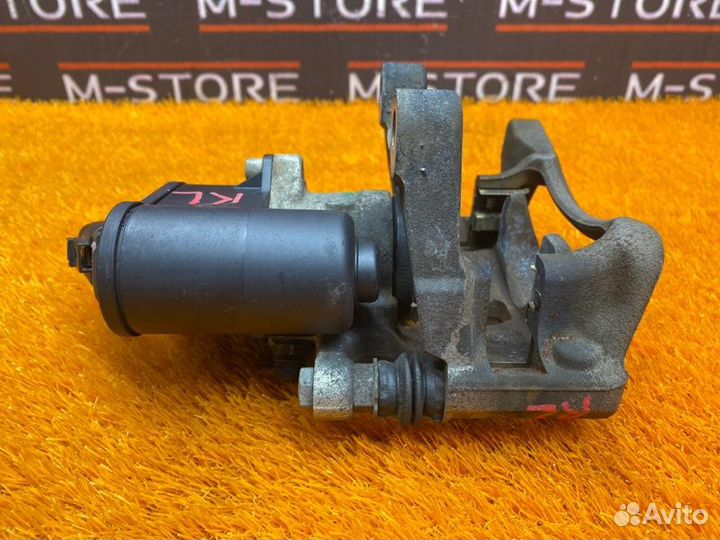 Суппорт задний левый Volkswagen Tiguan 5N cczd