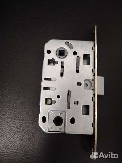 Замок дверной межкомнатный