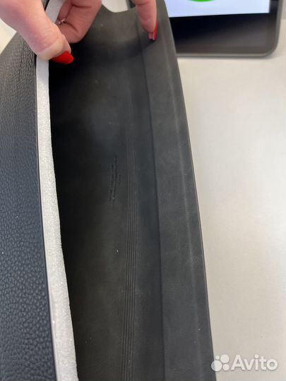 Чехол wiwu Geniunie Leather Laptop Sleeve for MacB