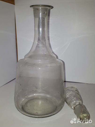 Графин стеклянный