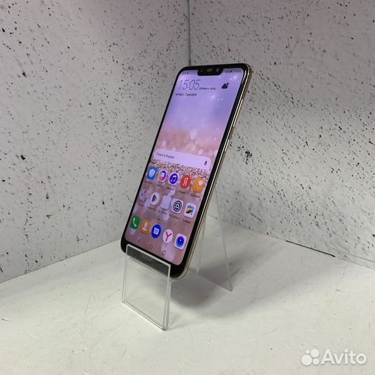HONOR 8C, 3/32 ГБ