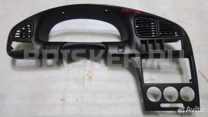 Накладка парприза Киа Спектра