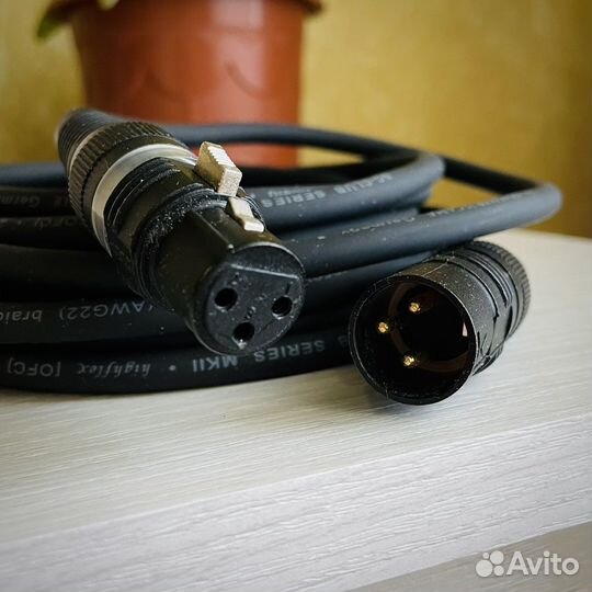 Кабель микрофонный XLR 5м Hicon