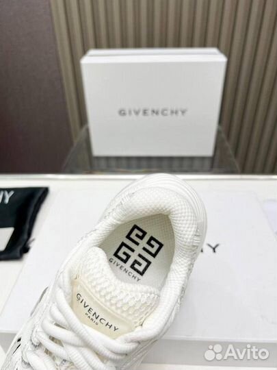 Кроссовки мужские givenchy