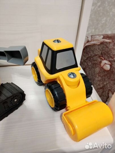 Экскаватор детский