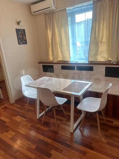 1-к. квартира, 54 м², 1/5 эт.