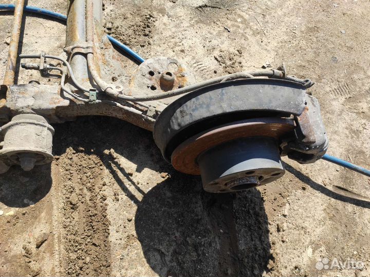 Балка задняя Audi A6 c5 C5 всборе