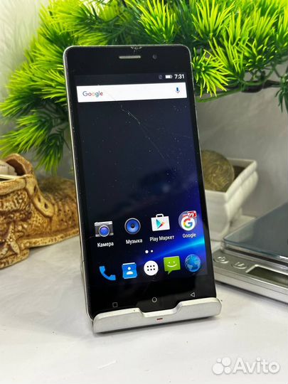 Highscreen Power Ice, 2/16 ГБ