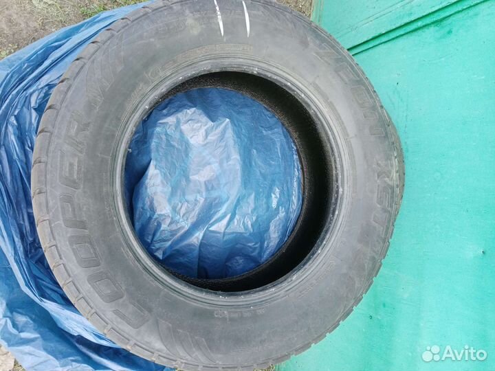 Cooper Zeon XST-A 235/60 R16