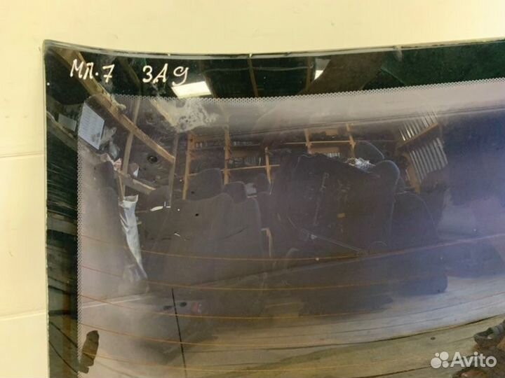 Стекло заднее Mitsubishi Lancer 8 CB 1.3 4G13 2000