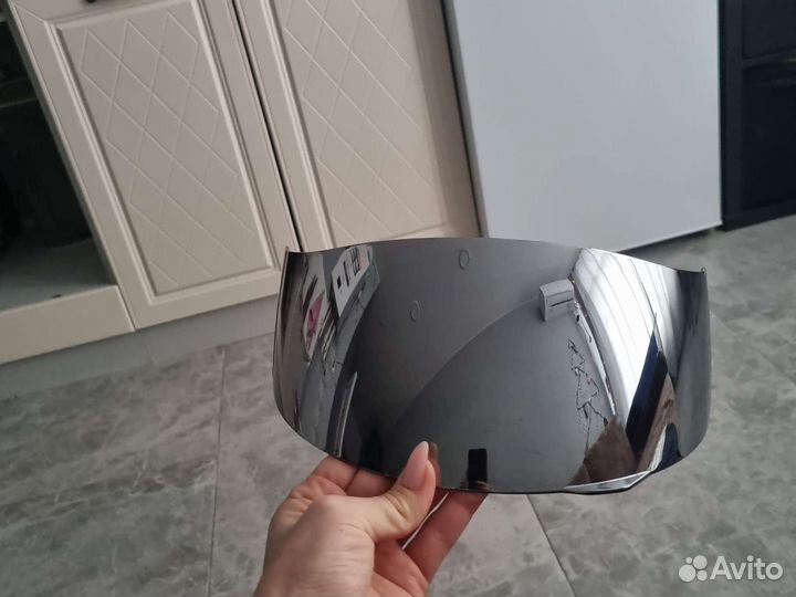 Продаю визор на шлем agv k3 sv