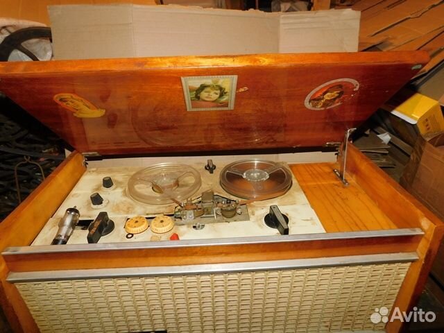 Старинный, редкий катушечный магнитофон Днепр 14 А