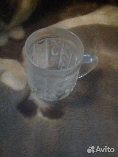 Стаканы и бокалы