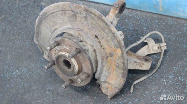 Кулак поворотный Mitsubishi Chariot Grandis (Митсу