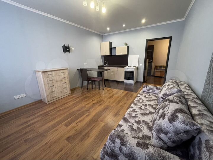 Квартира-студия, 32 м², 2/15 эт.