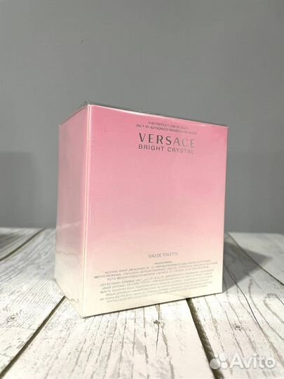 Versace Bright crystal парфюмерная вода