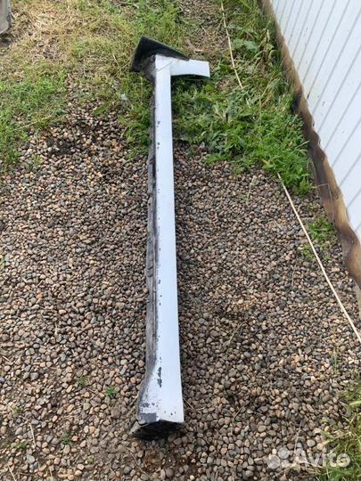 Молдинг порога левый Mitsubishi Outlander 4G69