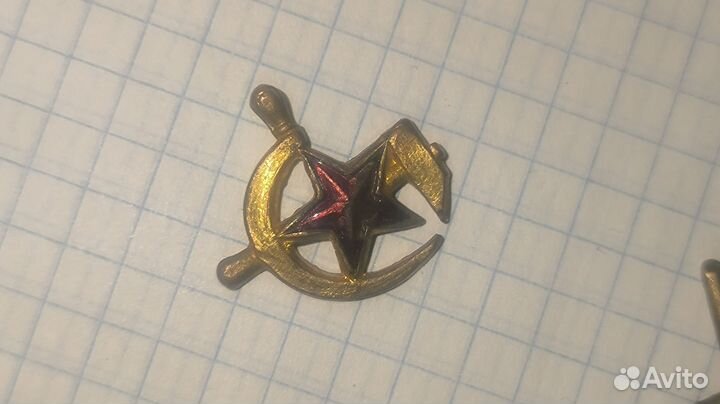 Эмблемы на петлицы и погоны