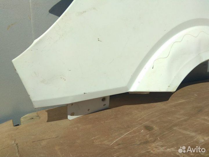 Крыло переднее левое Mercedes Sprinter W906