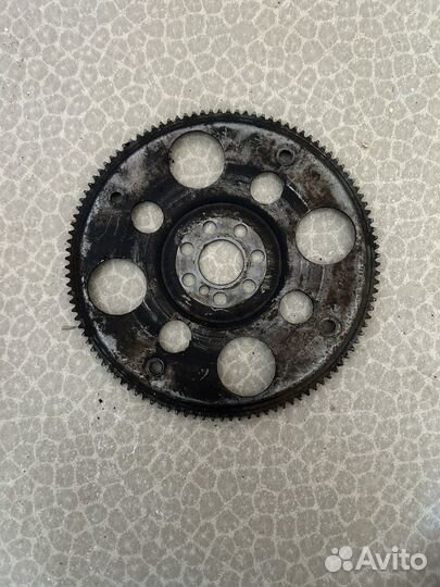 Маховик для двигателя 4g64