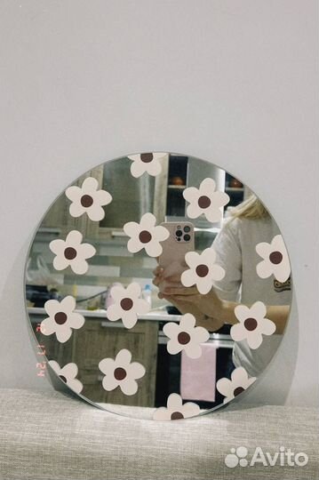 Зеркало интерьерное настенное с дизайном подарок