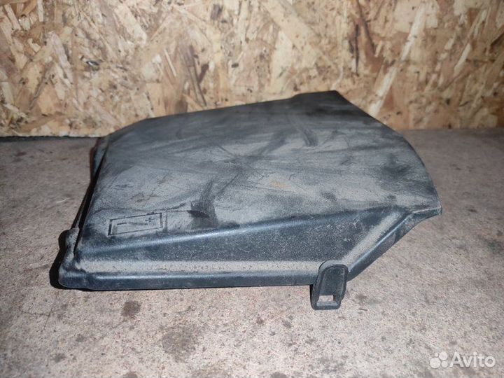 Кожух аккумулятора Volvo Xc60 DZ88 D5204T2 2011