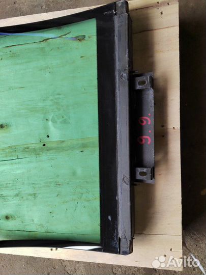 Стекло бронированное боковое заднее левое