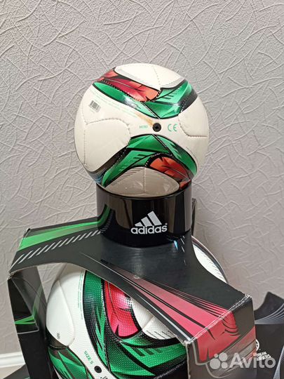 Футбольный мяч adidas оригинал Conext 15 Fifa pro